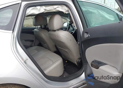 2015 Buick Verano z USA, uszkodzony, nr VIN 1G4PP5SK9F4124271